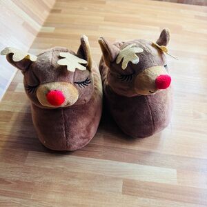 Rudolph Christmas slippers size 5/6